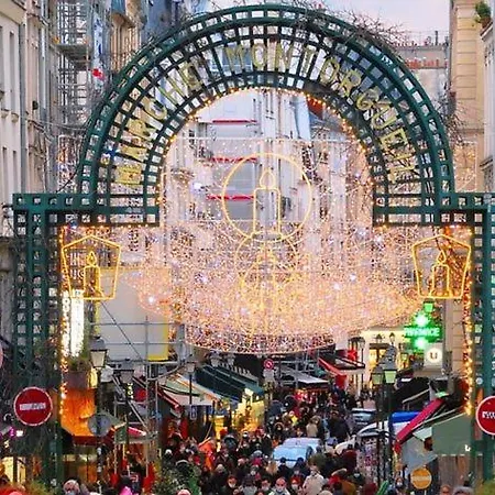 Apartman Chic Dans Le Centre De Párizs